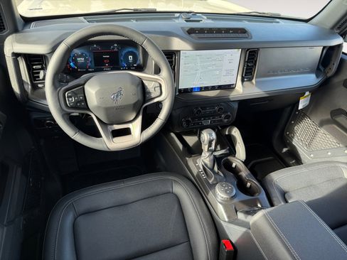 New 2025 Ford Bronco Badlands w/ Sasquatch Package image 15