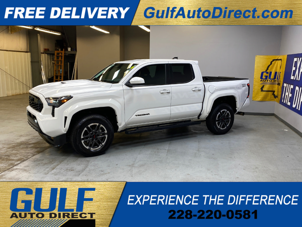 Used 2025 Toyota Tacoma TRD Sport RWD image 5