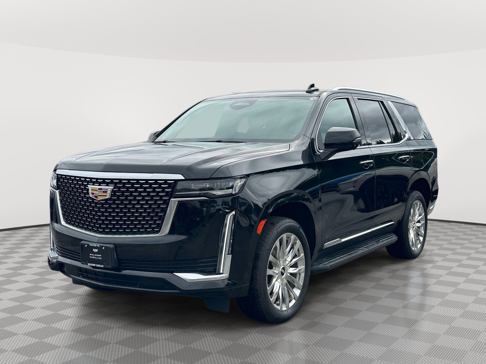 Used 2021 Cadillac Escalade Premium Luxury AWD/4WD image 3