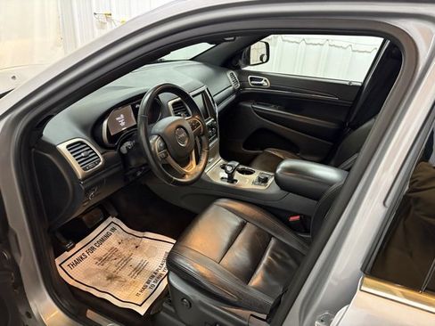 Used 2015 Jeep Grand Cherokee Limited image 30
