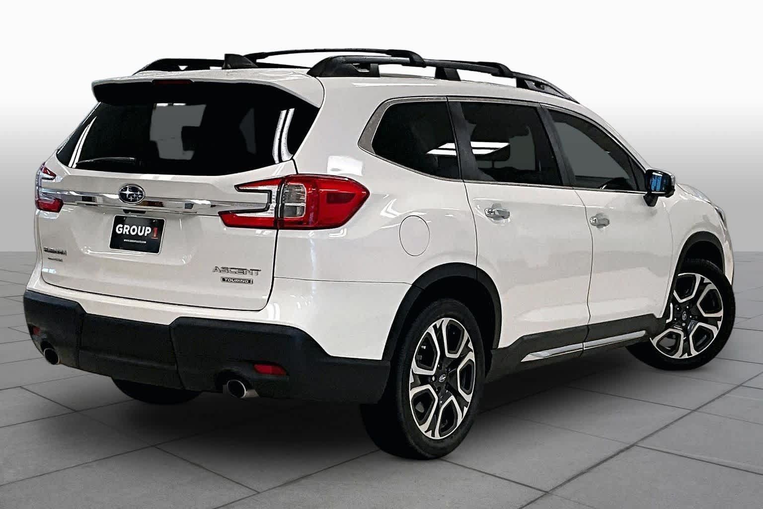Used 2023 Subaru Ascent Touring AWD/4WD image 23