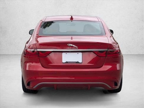 Used 2024 Jaguar XF R-Dynamic SE image 7