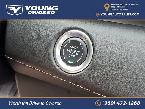 Used 2024 Cadillac Escalade Sport w/ LPO, ONYX Package AWD/4WD image 17
