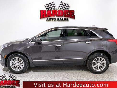 Used 2019 Cadillac XT5 FWD image 1