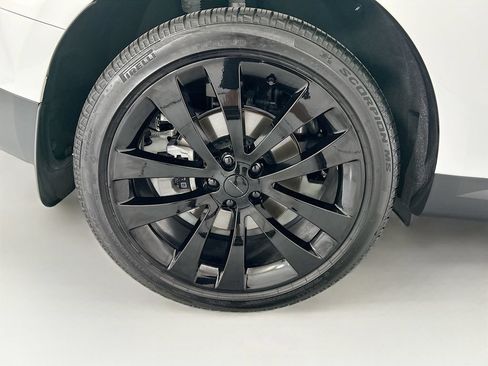 Certified 2026 Land Rover Range Rover Sport SE AWD/4WD image 32