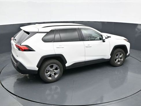 Used 2024 Toyota RAV4 XLE FWD image 27
