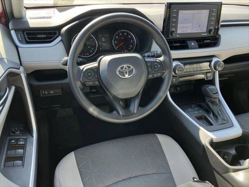 Certified 2021 Toyota RAV4 XLE image 14