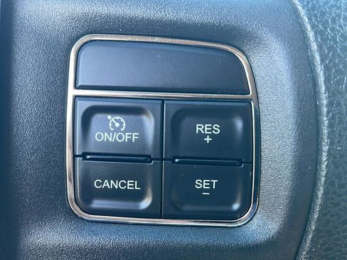 Used 2014 RAM 2500 Tradesman w/ Chrome Appearance Group AWD/4WD image 15