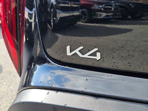 Certified 2025 Kia K4 LXS image 12