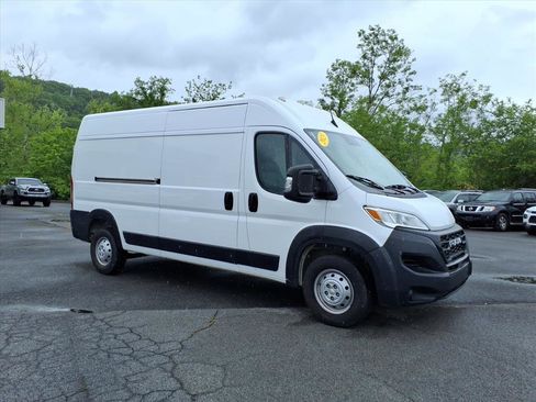 Used 2023 RAM ProMaster 2500 FWD image 14