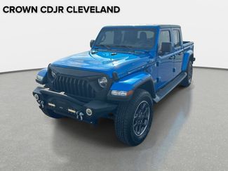 Used 2022 Jeep Gladiator Overland video 1