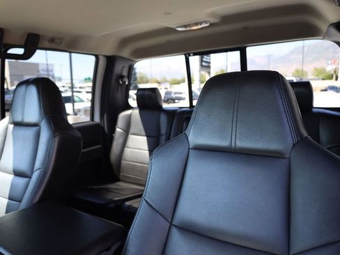 Used 2010 Ford F350 4x4 Crew Cab Super Duty image 18