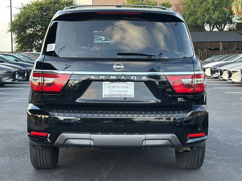 Used 2022 Nissan Armada SL w/ Captain's Chairs Package RWD image 5