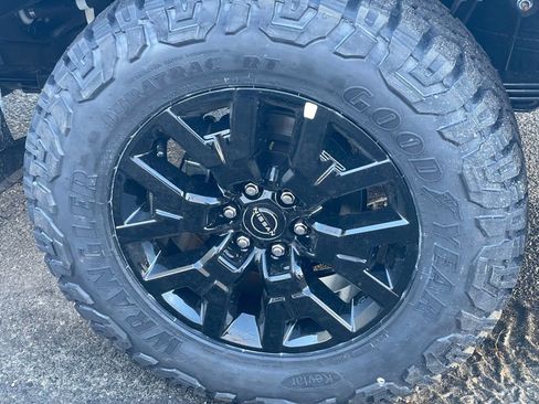 New 2026 Nissan Frontier SV w/ SV Convenience Package image 28