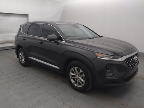 Used 2020 Hyundai Santa Fe SE image 11