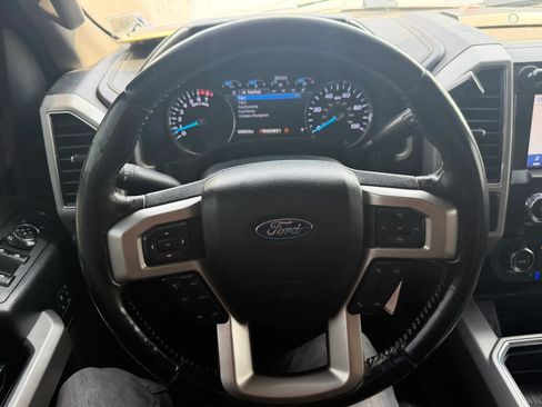 Used 2021 Ford F250 Lariat w/ Lariat Value Package AWD/4WD image 12