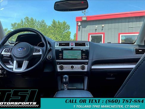 Used 2016 Subaru Outback 3.6R Limited image 30