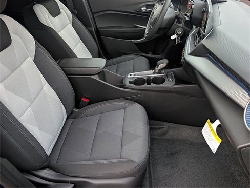 New 2026 Chevrolet Trax LS image 12