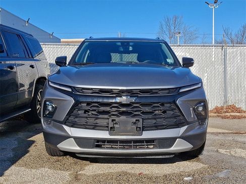 Used 2024 Chevrolet Blazer LT w/ Midnight/Sport Edition image 3