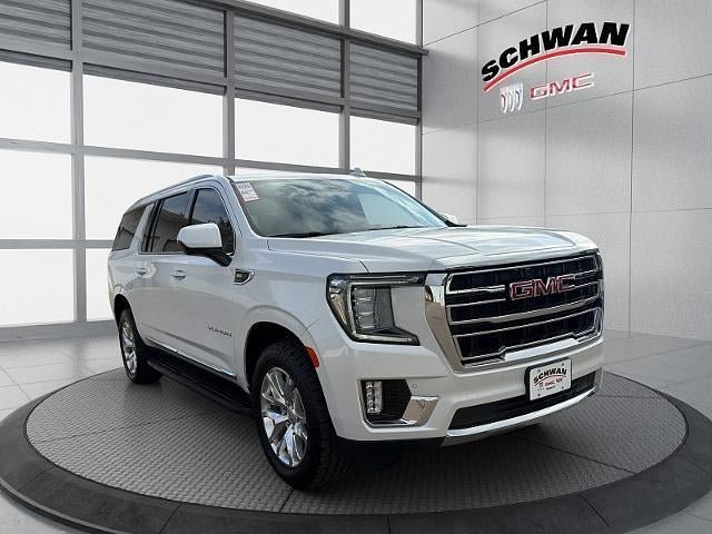 Used 2023 GMC Yukon XL SLT AWD/4WD image 2