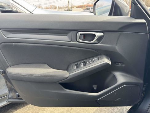 Used 2024 Honda Civic Sport image 13