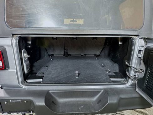 Used 2021 Jeep Wrangler Unlimited Sport image 29