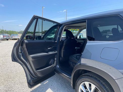 Used 2024 Toyota Grand Highlander FWD image 10