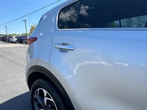 Used 2020 Kia Sportage LX w/ LX Popular Package image 25