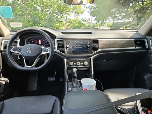 Used 2023 Volkswagen Atlas SE FWD image 5