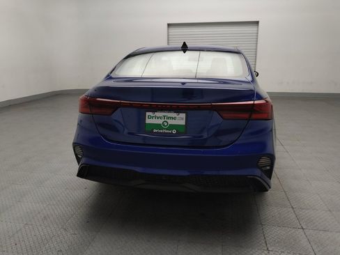 Used 2022 Kia Forte LXS FWD image 7