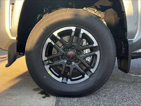 New 2025 Toyota Tacoma TRD Sport image 15