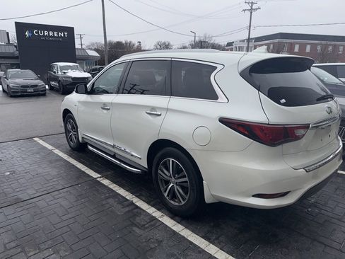 Used 2018 INFINITI QX60 Base w/ Premium Package image 3