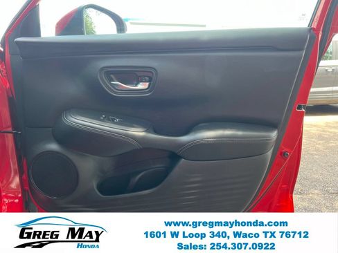 Used 2025 Honda HR-V EX-L image 12