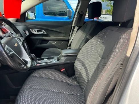 Used 2017 Chevrolet Equinox LT w/ Convenience Package FWD image 14