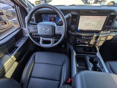 New 2025 Ford F250 Lariat w/ Lariat Ultimate Package image 18