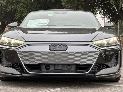 New 2026 Audi RS e-tron GT performance image 6
