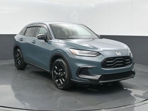 Certified 2023 Honda HR-V Sport image 2