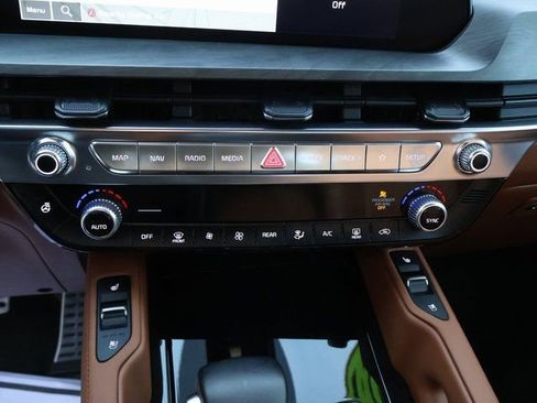 Used 2024 Kia Telluride SX Prestige X-Line image 27