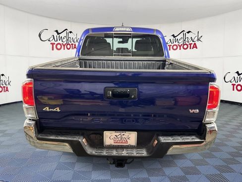 Used 2023 Toyota Tacoma TRD Off-Road image 6