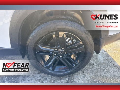 Used 2024 Chevrolet Trax ACTIV w/ Driver Confidence Package image 18