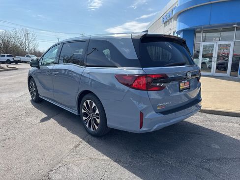 New 2026 Honda Odyssey Elite image 7