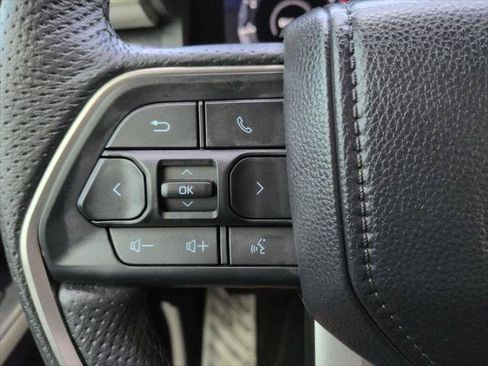 Certified 2025 Toyota Tacoma TRD Sport AWD/4WD image 22