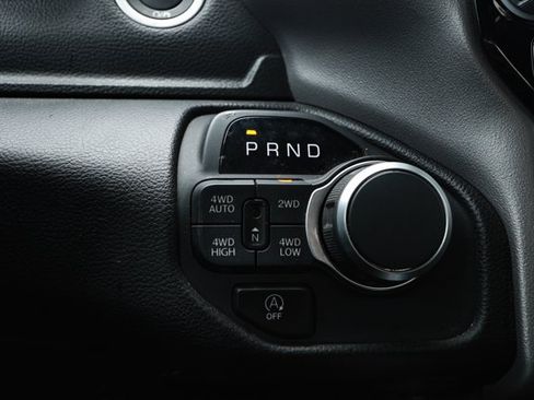 Certified 2025 RAM 1500 Big Horn AWD/4WD image 16