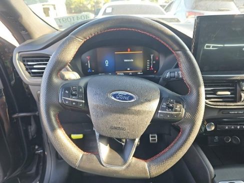 Used 2023 Ford Escape ST-Line w/ Tech Pack #1 image 13