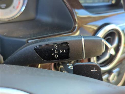 Used 2015 Mercedes-Benz GLK 350 2WD image 18