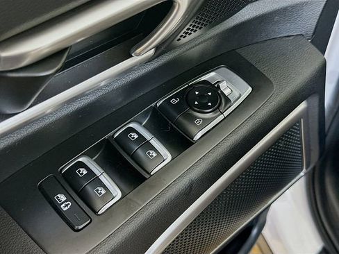 Used 2024 Kia Telluride S image 6