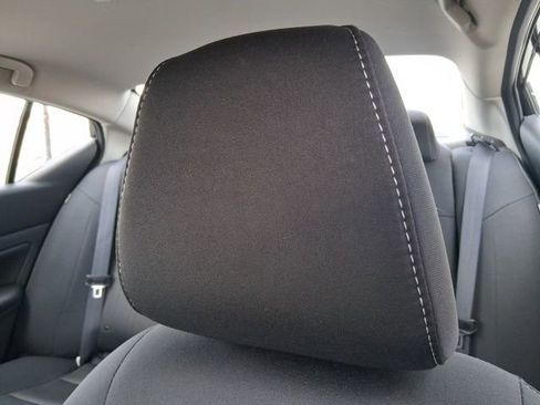 Used 2025 Nissan Altima 2.5 S FWD image 15