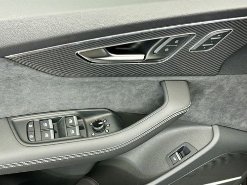 New 2026 Audi SQ7 Premium Plus image 22