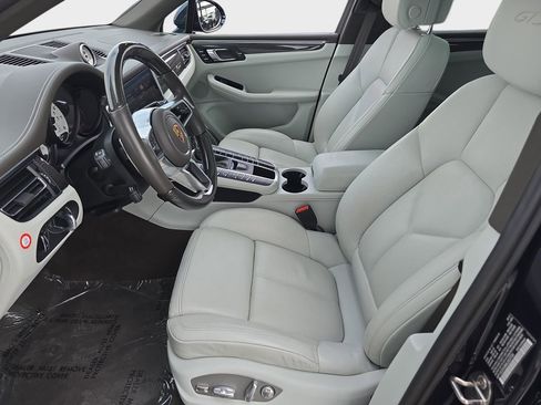 Used 2021 Porsche Macan GTS image 15