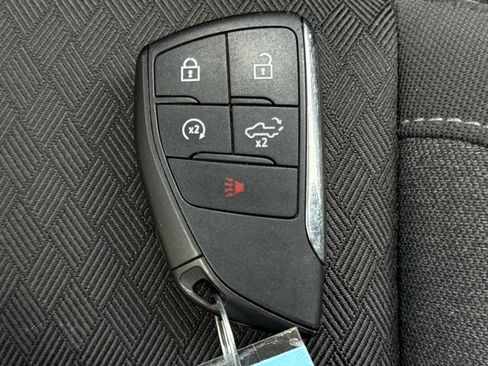 Used 2025 GMC Sierra 1500 Elevation AWD/4WD image 28